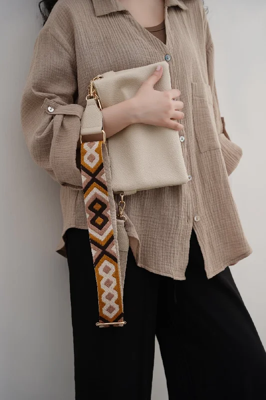 THE EVERYTHING CROSSBODY BAG