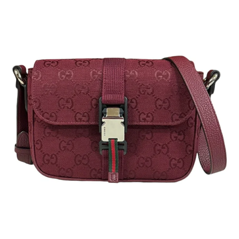 Gucci Gg Canvas  Gg Canvas Shoulder Bag (Pre-Owned)