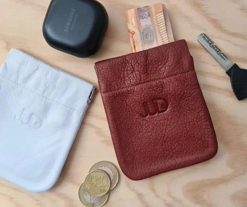 Squeeze Leather Pouch Wallet
