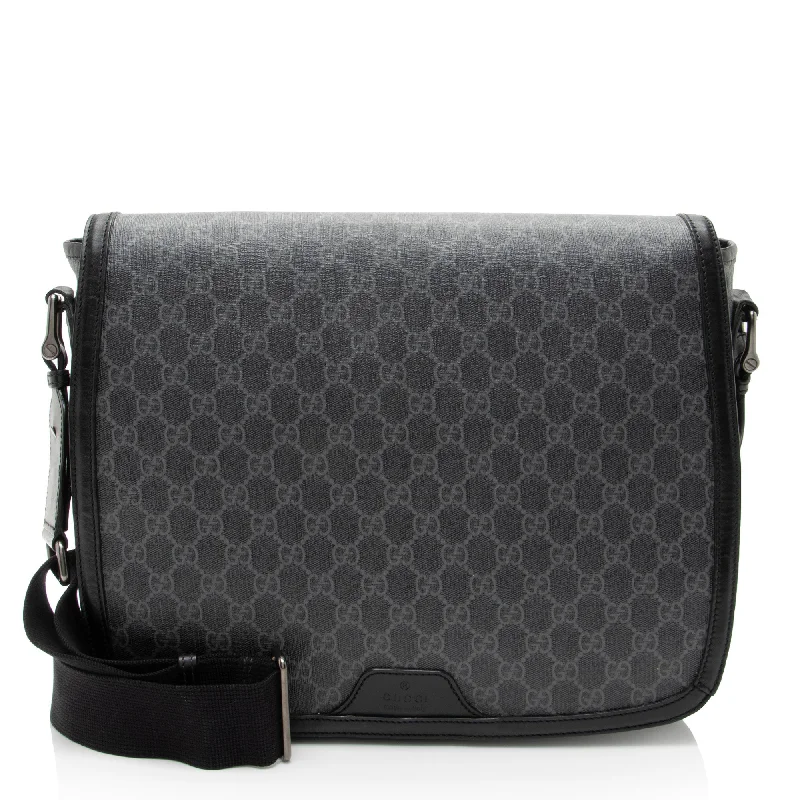 Gucci GG Supreme Large Flap Messenger
