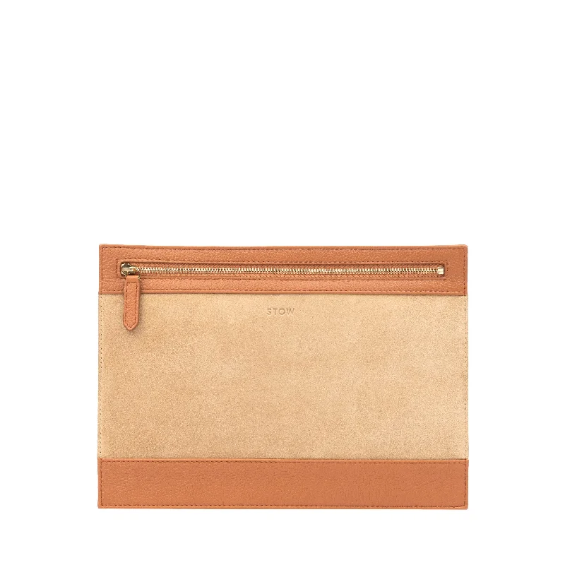 Suedeview Pouch