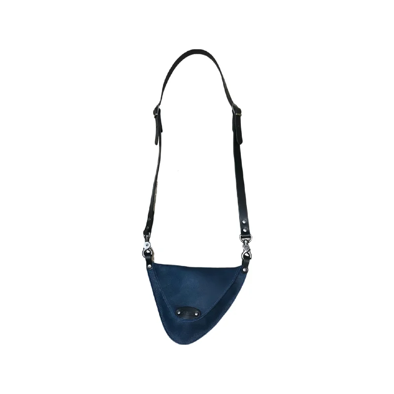 navy/black