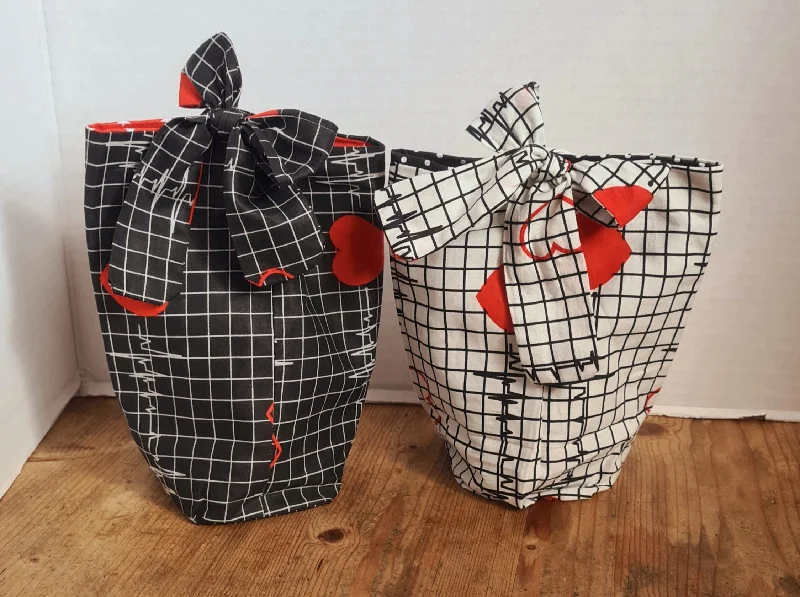 Gift Bag (L) Bow Tie