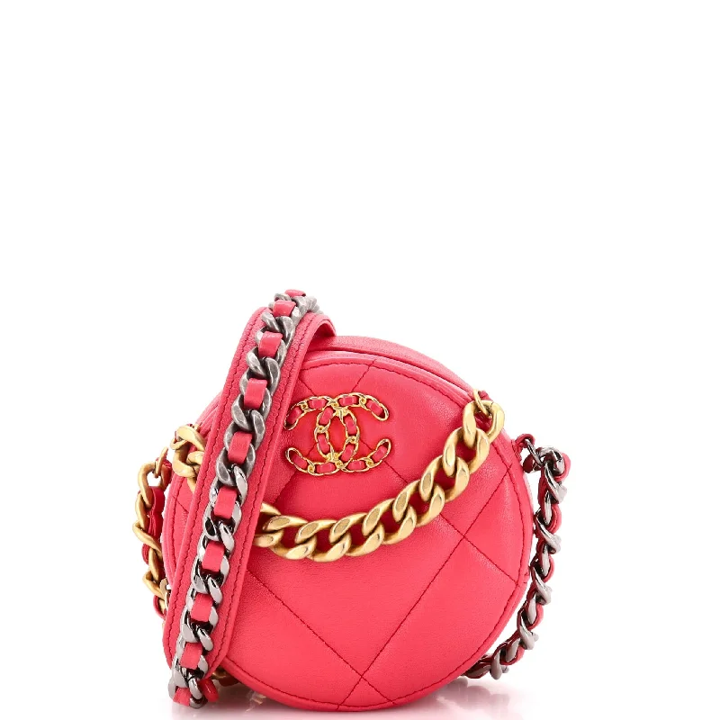 19 Round Clutch with Chain Quilted Leather